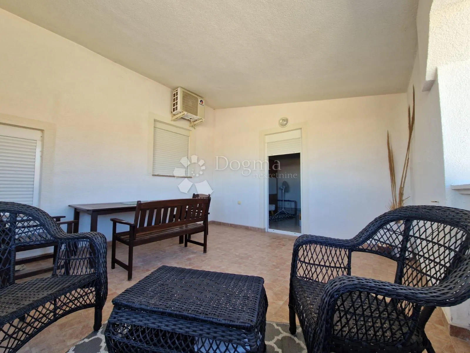 dva apartmana s pogledom na more 100m od plaže tax free - slika 17