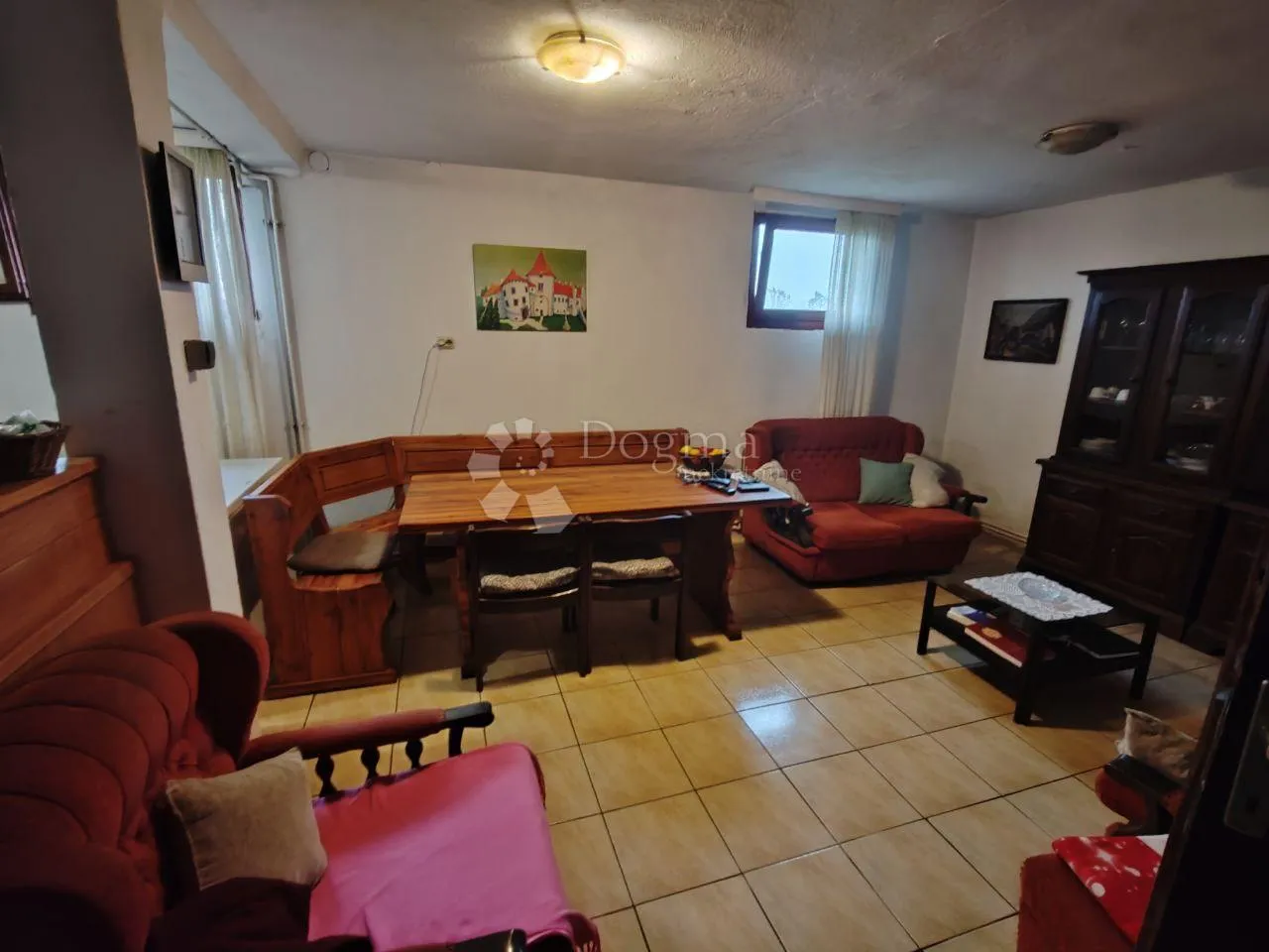 kuća sa poslovnom zgradom - slika 4