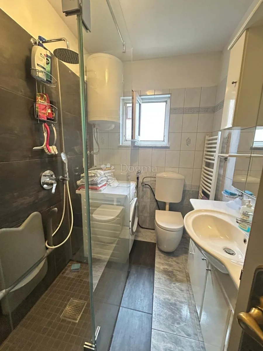 2s+db na drenovi s pogledom na more - slika 5
