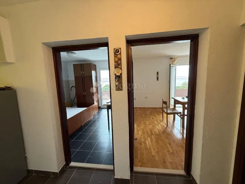 apartman s panoramskim pogledom centar - slika 13