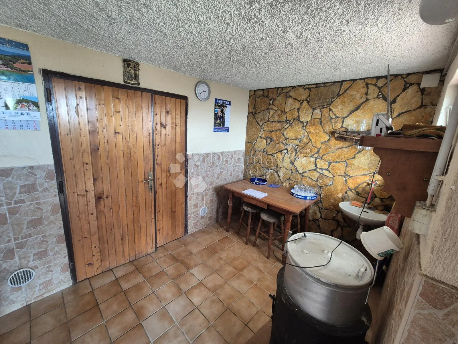 dvije vikendice sa vinogradom na brijegu iznad krapine! - slika 10