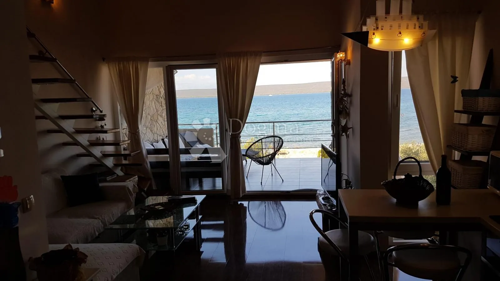 Otok Pašman, 1. Red Do Mora – Dvojna Kuća S Dva Apartmana I Direktnim Izlazom Na Plažu - Dobropoljana, Pašman