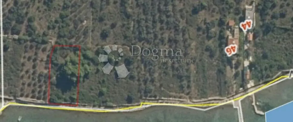 zemljište, 1. red uz more, 1268 m2 - slika 4