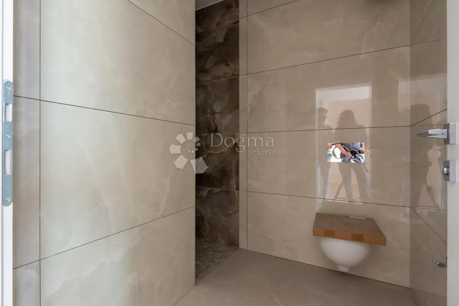 apartman s panoramskim pogledom na more+zasebni studio apartman s okućnicom s4 - slika 15