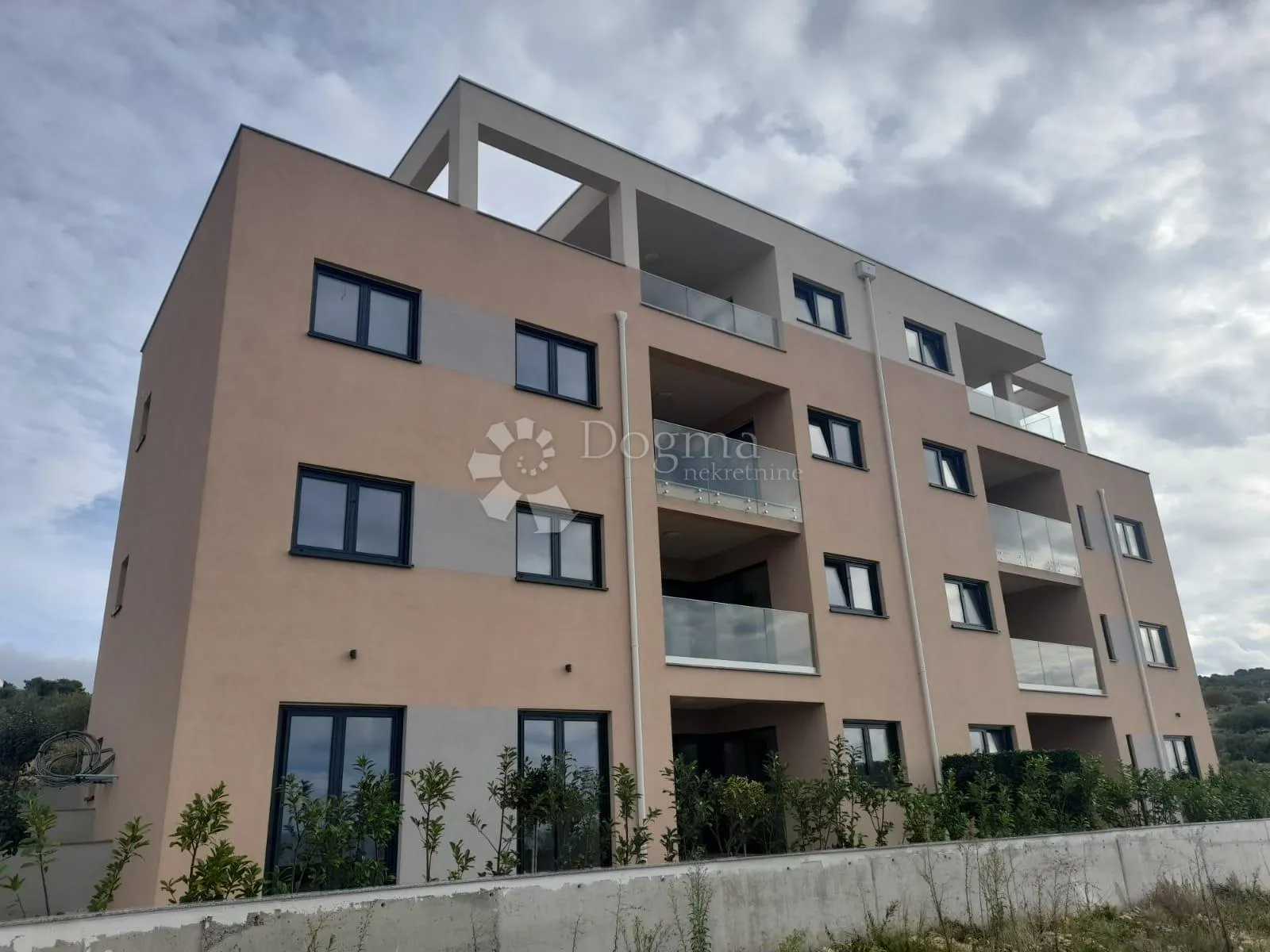 primošten-dolac,stan u novogradnji s1 - slika 7
