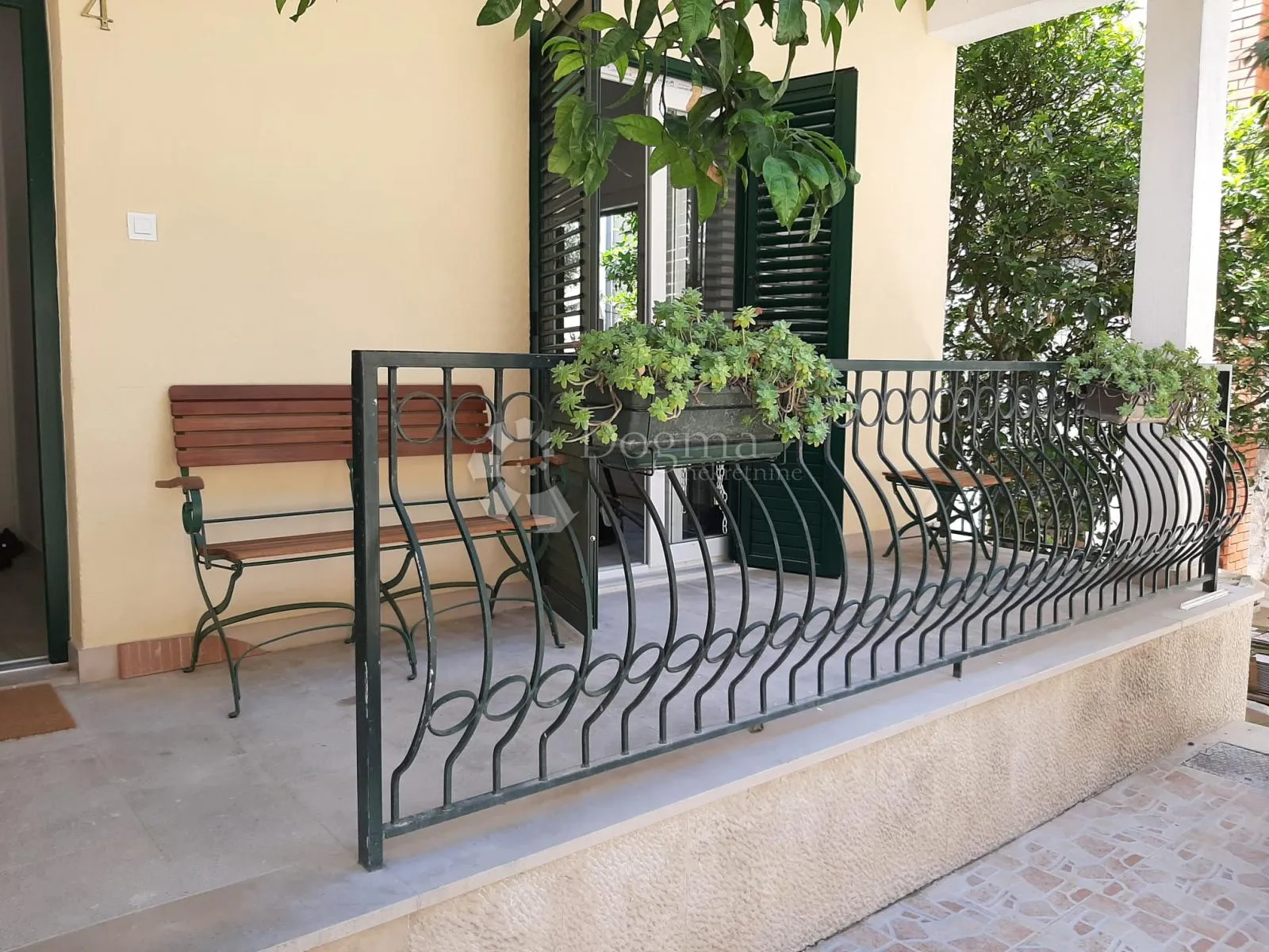 predivna apartmanska kuća podgora - slika 40