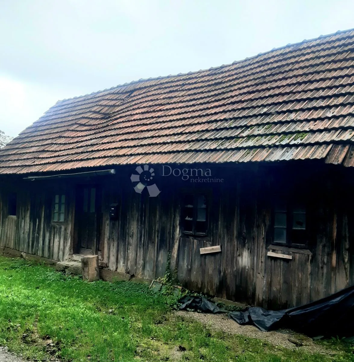 imanje u ogulinu sa građevinskom dozvolom - slika 1
