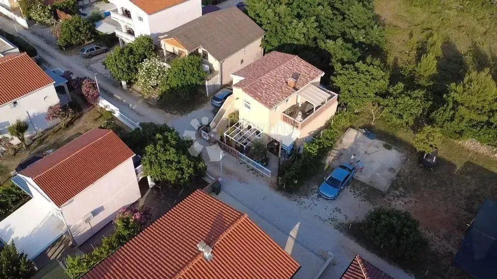 kuća otok vir - slika 8