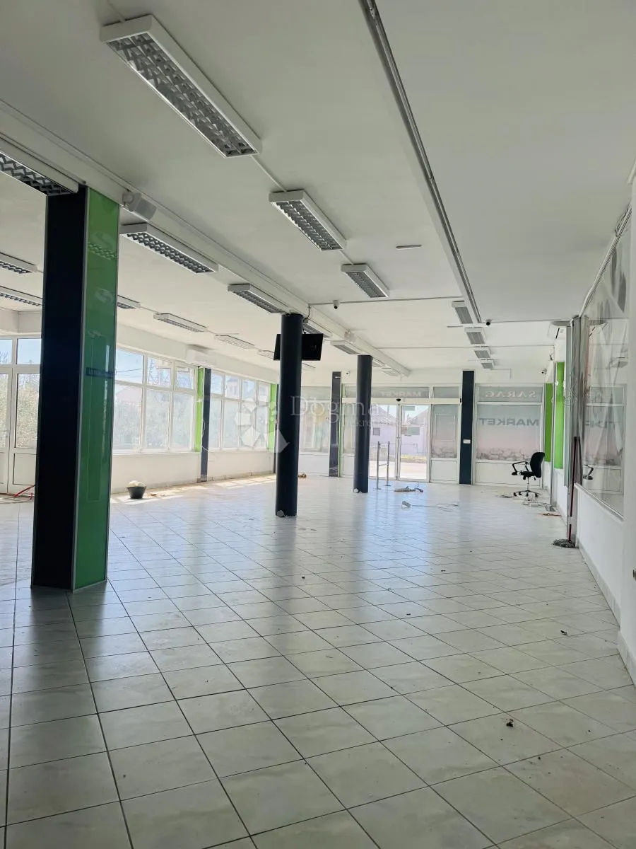 poslovni prostor za najam - vir, 226 m2, odlična lokacija! - slika 2