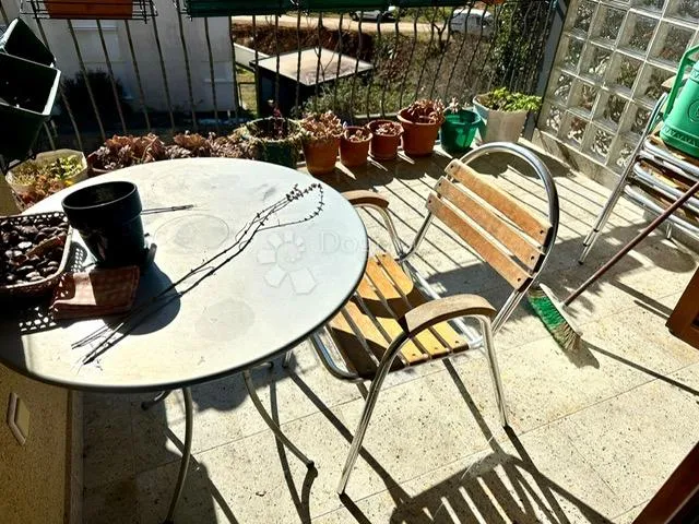 ičići, stan s garažom na 200m od mora - slika 10