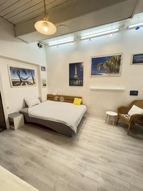 uhodan apartman 36m2 + 11.06m2 - prilika - slika 8