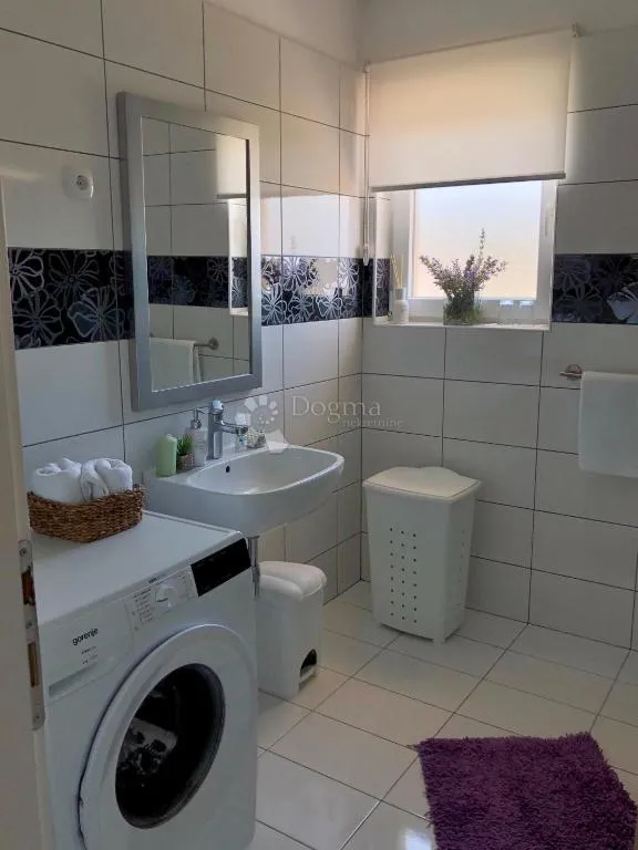 kuća na pagu s velikim dvorištem - 310m2 - slika 31