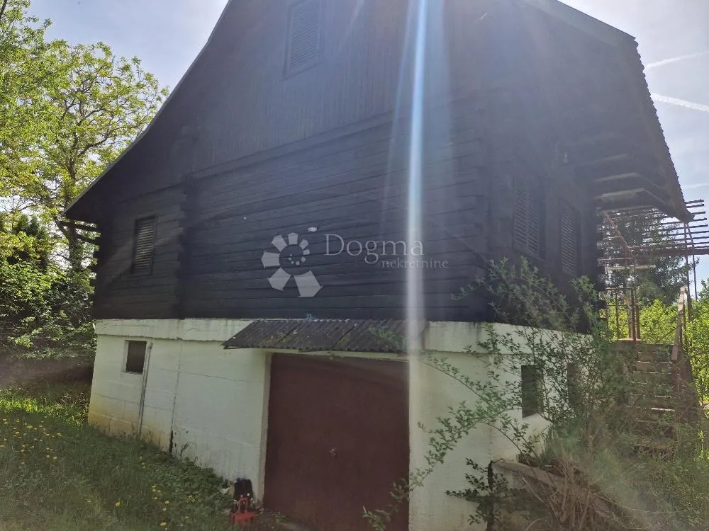 na brijegu kuća mala - slika 10