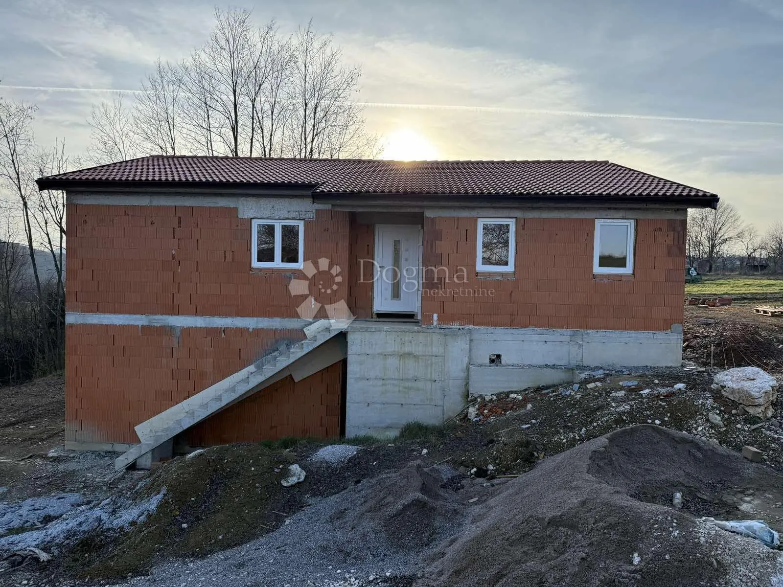 prilika - kuća u roh-bau fazi u srcu istre - slika 6