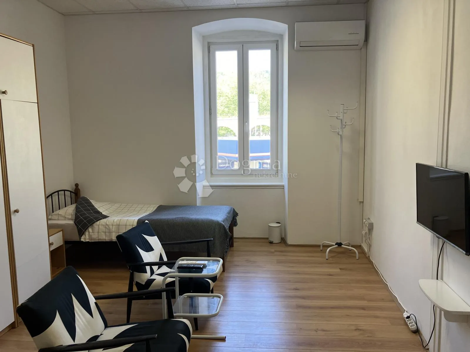 rijeka centar, stan sa dvije stambene jedinice - slika 9