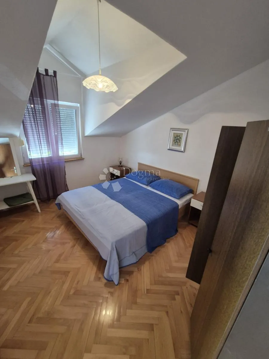 prostrana apartmanska kuća sa panoramskim pogledom na more - slika 48