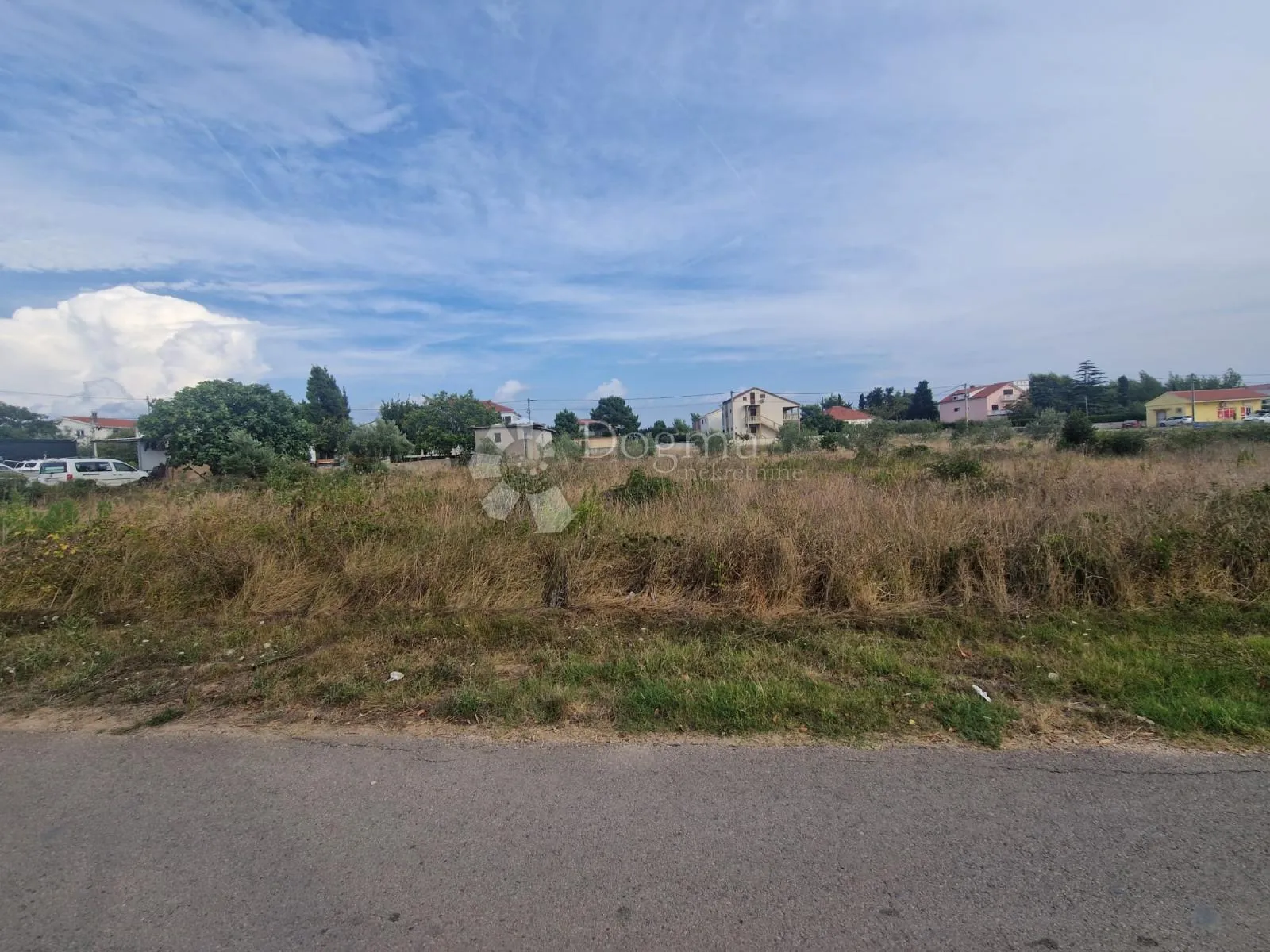 vrsi - građevinsko zemljište 670 m2 - blizina centra - slika 4