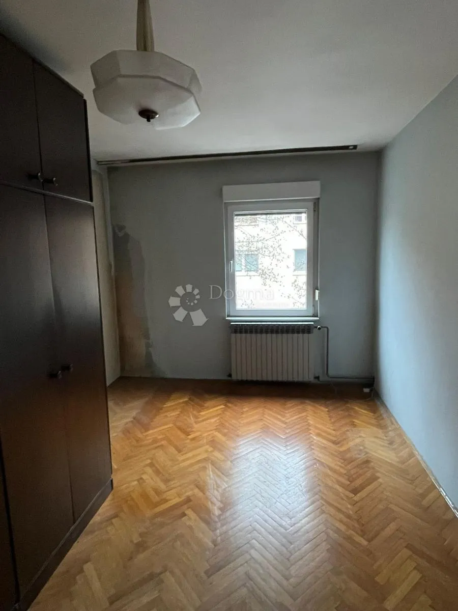 dvoetažni stan na kvatriću - slika 6
