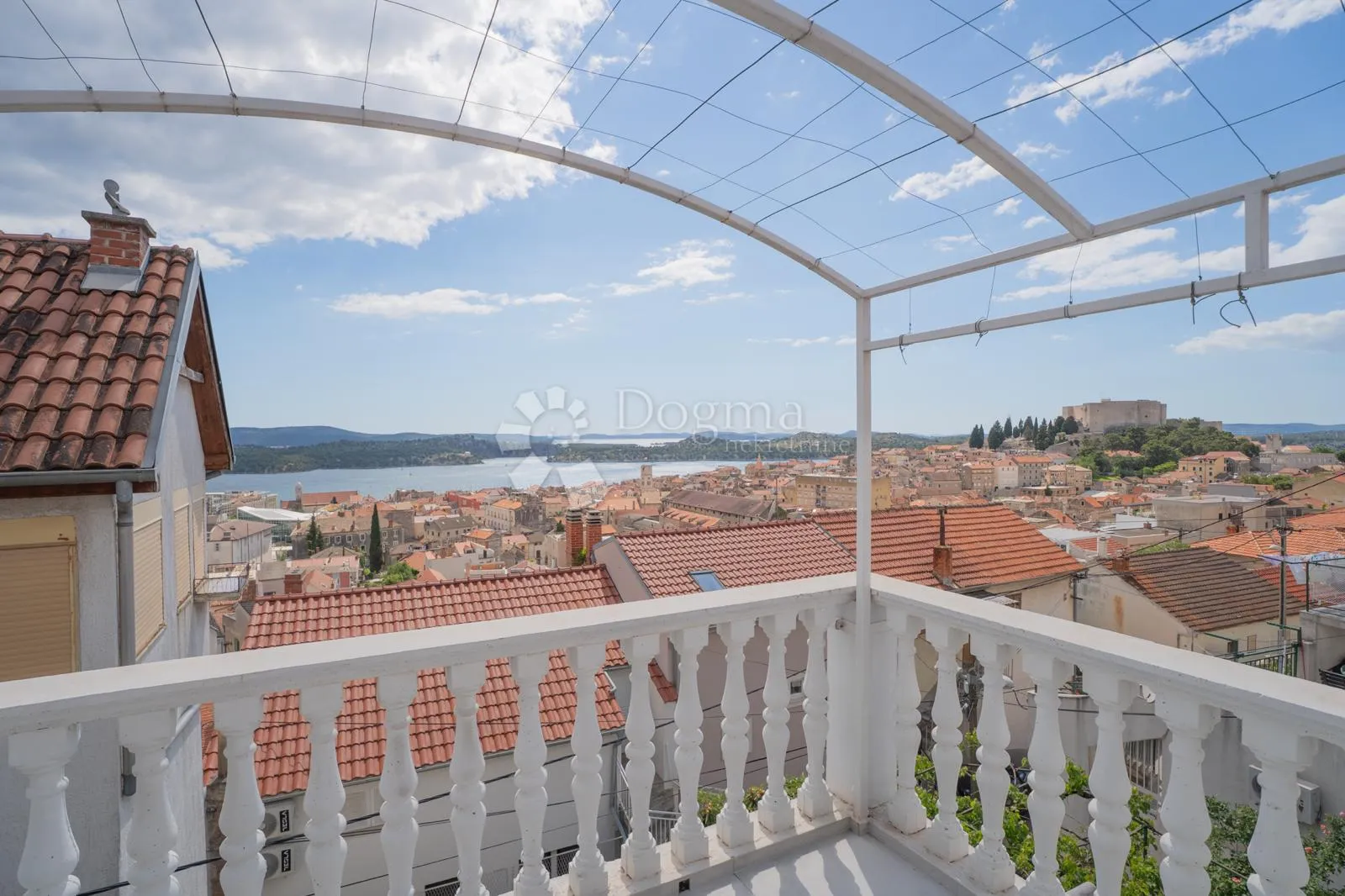 šibenik stari grad | najljepši pogled u gradu | dvije spavaće sobe i velika terasa - slika 4