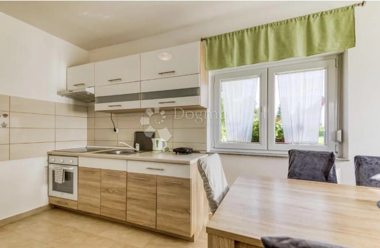 idilična kuća sa 4 apartmana u blizini plitvičkih jezera - slika 3