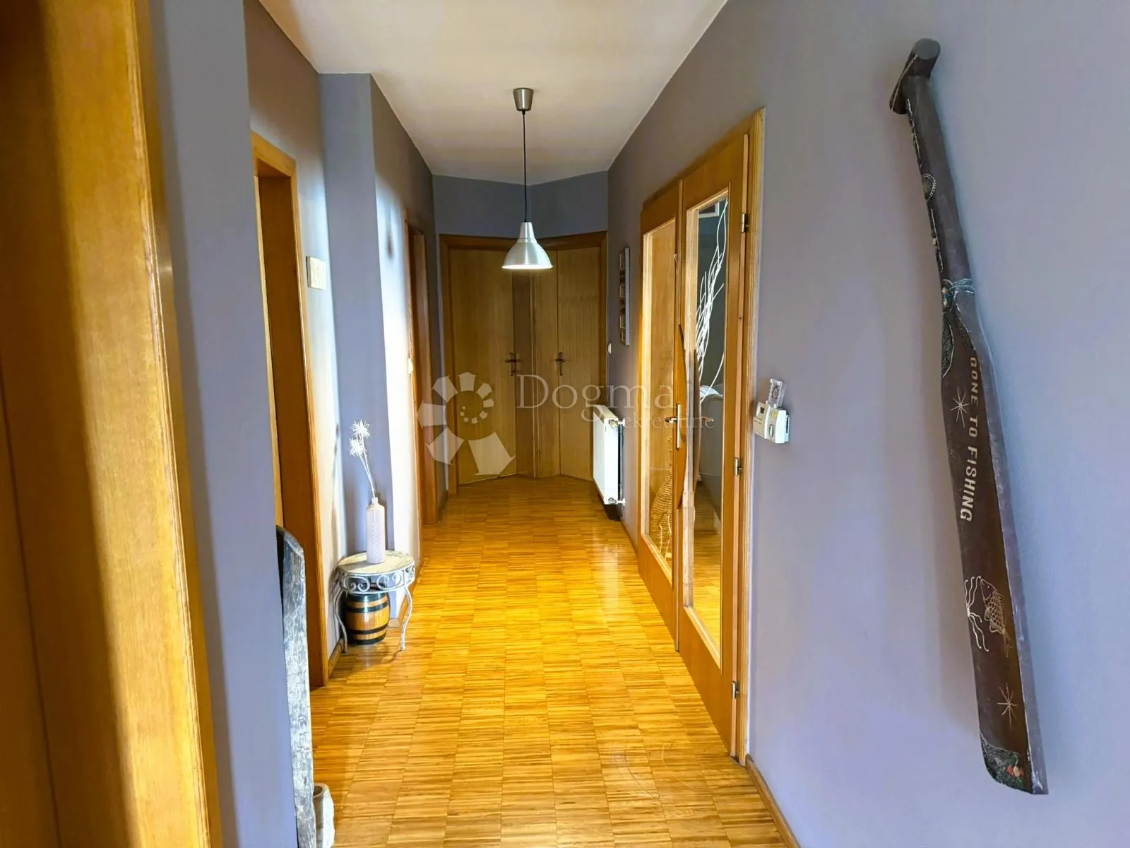 topao obiteljski dom okružen prirodom - spreman za useljenje - slika 2