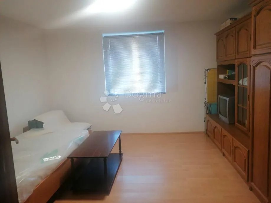 prodaje se kuća slunj (gornja glina) - slika 13
