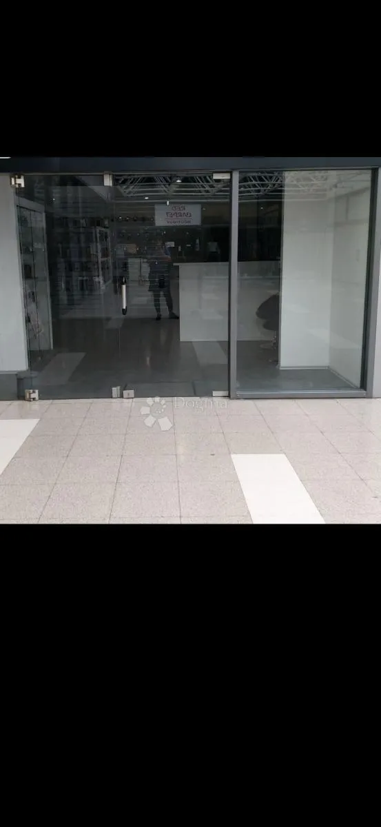 poslovni prostor 58 m² – trgovački centar city galleria, relja - slika 3