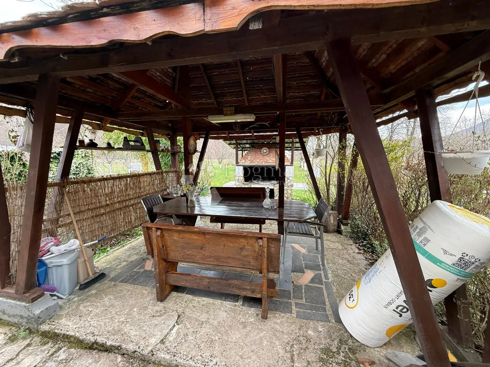 kuća 2 apartmana 2 građ zemljišta poljo 3000m2 - slika 5