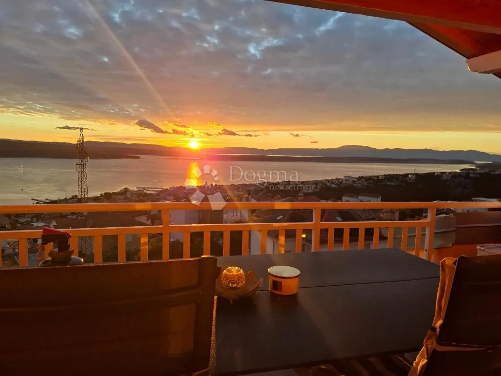 prekrasna novouređena kuća s panoramskim pogledom na more - slika 2