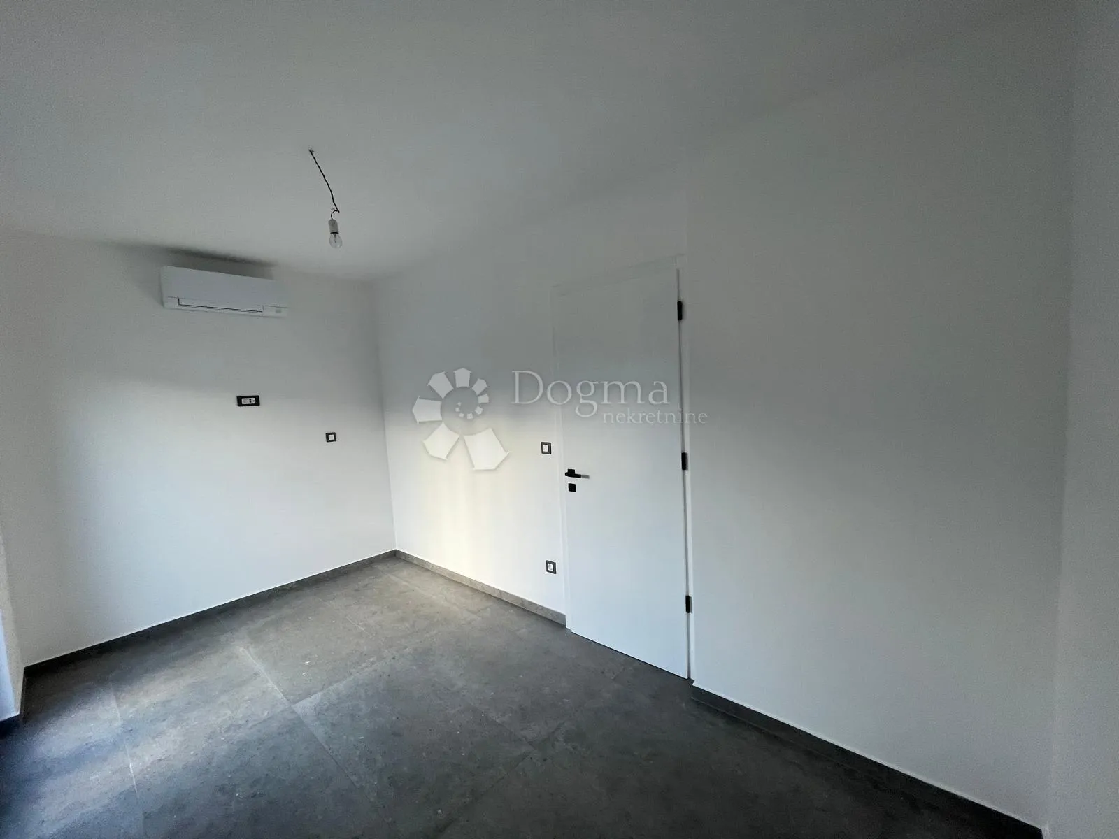 penthouse s panoramskim pogledom na more – 350 m od plaže - slika 27