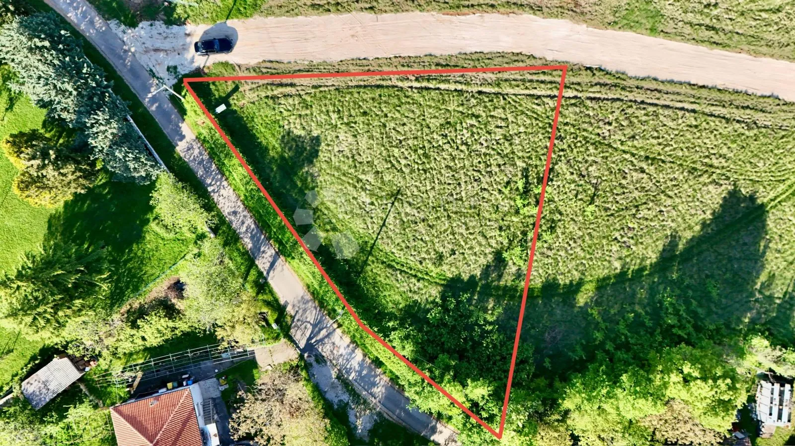 prekrasno građevinsko zemljište u selu kraj labina - slika 2
