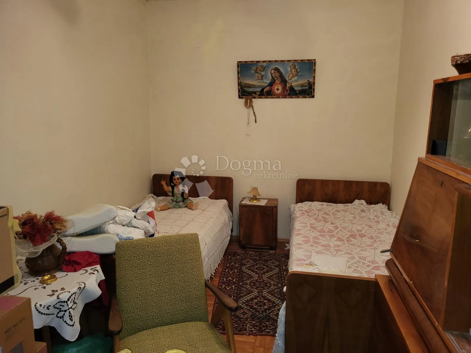 etaža sa garažom i dvorištem blizu mora - slika 6
