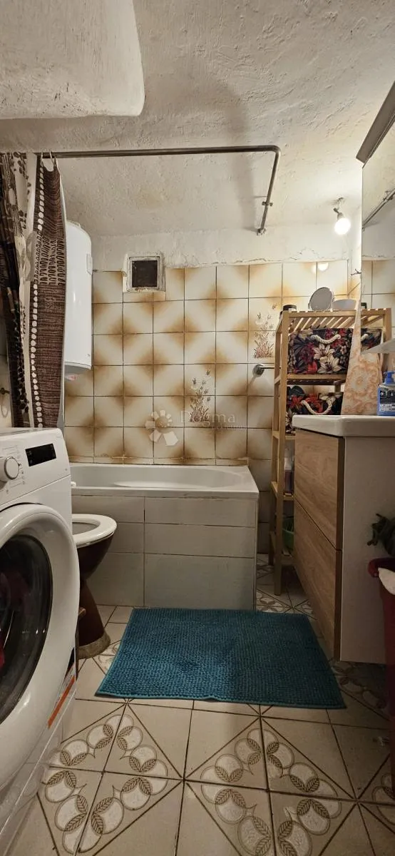 kuća u srcu grada s impresivnom krovnom terasom - slika 6