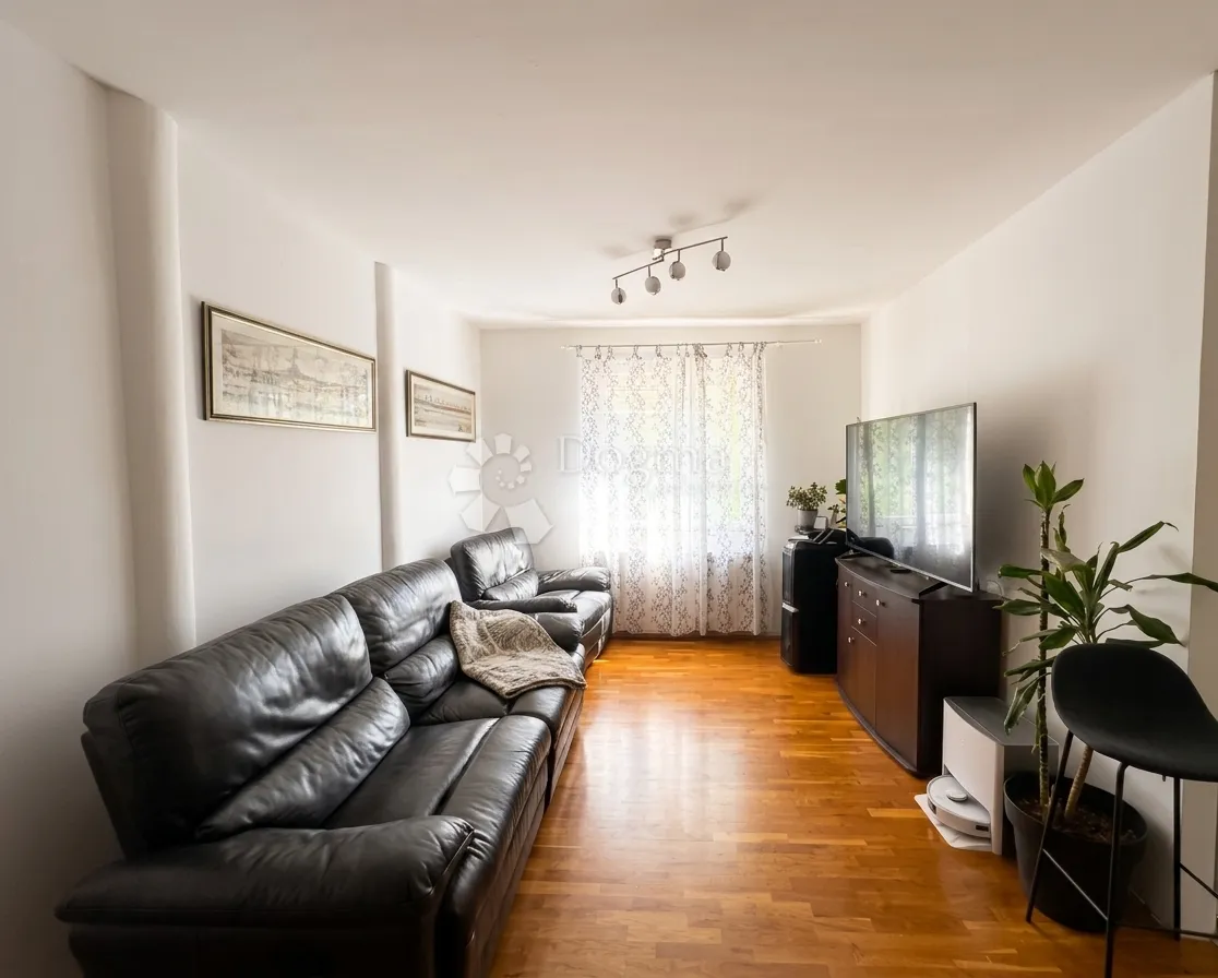 ekskluzivno! 5-sobni stan vrhovec, 111 m², terasa, garaža - slika 3