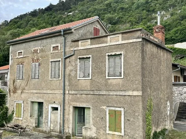 Tradicionalna starinska kuća s panoramskim pogledom-rijetka prilika - Bribir, Vinodolska općina