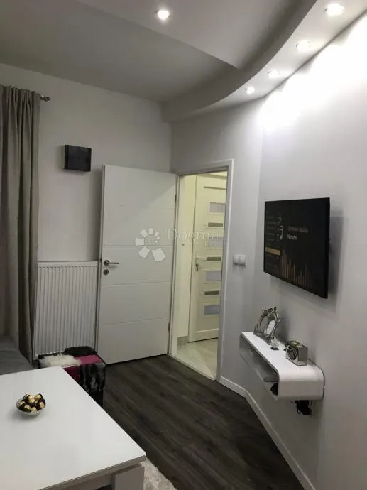 trešnjevka 57m2 prekrasan 2sb+db, preuređen! - slika 10