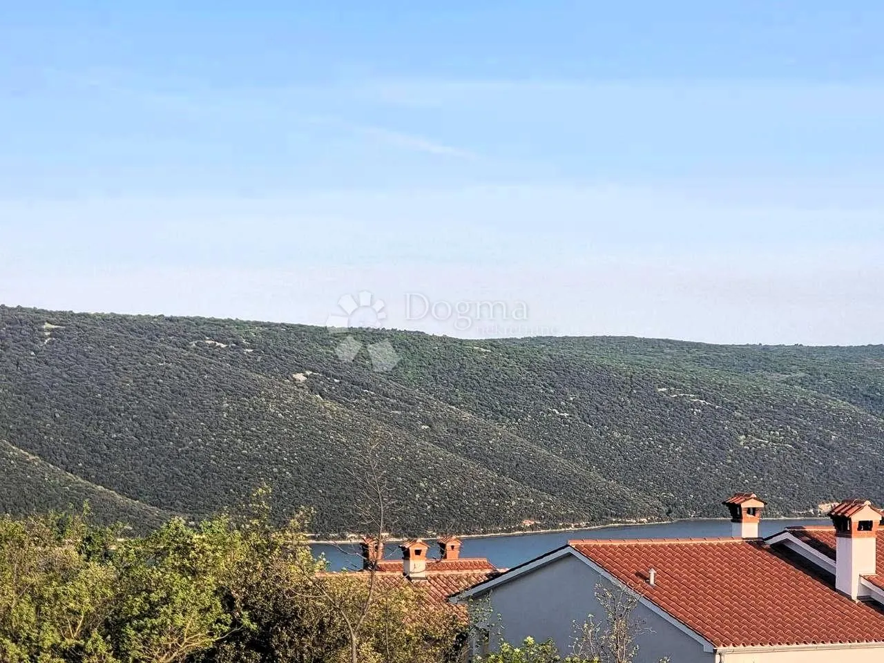okolica labina, građevinsko zemljište, pogled more! - slika 2