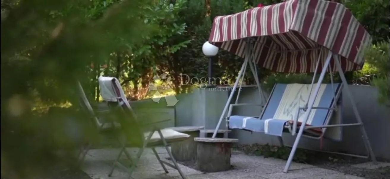 vila na varaždinbregu s prekrasnim arboretumom - slika 4