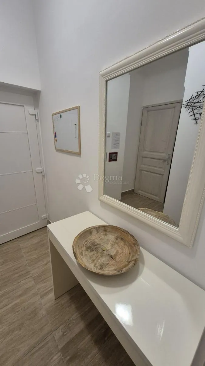 stan blizu ekonomskog fakulteta u puli, površina 79,38 m2 sa uporabnom dozvolom - slika 52