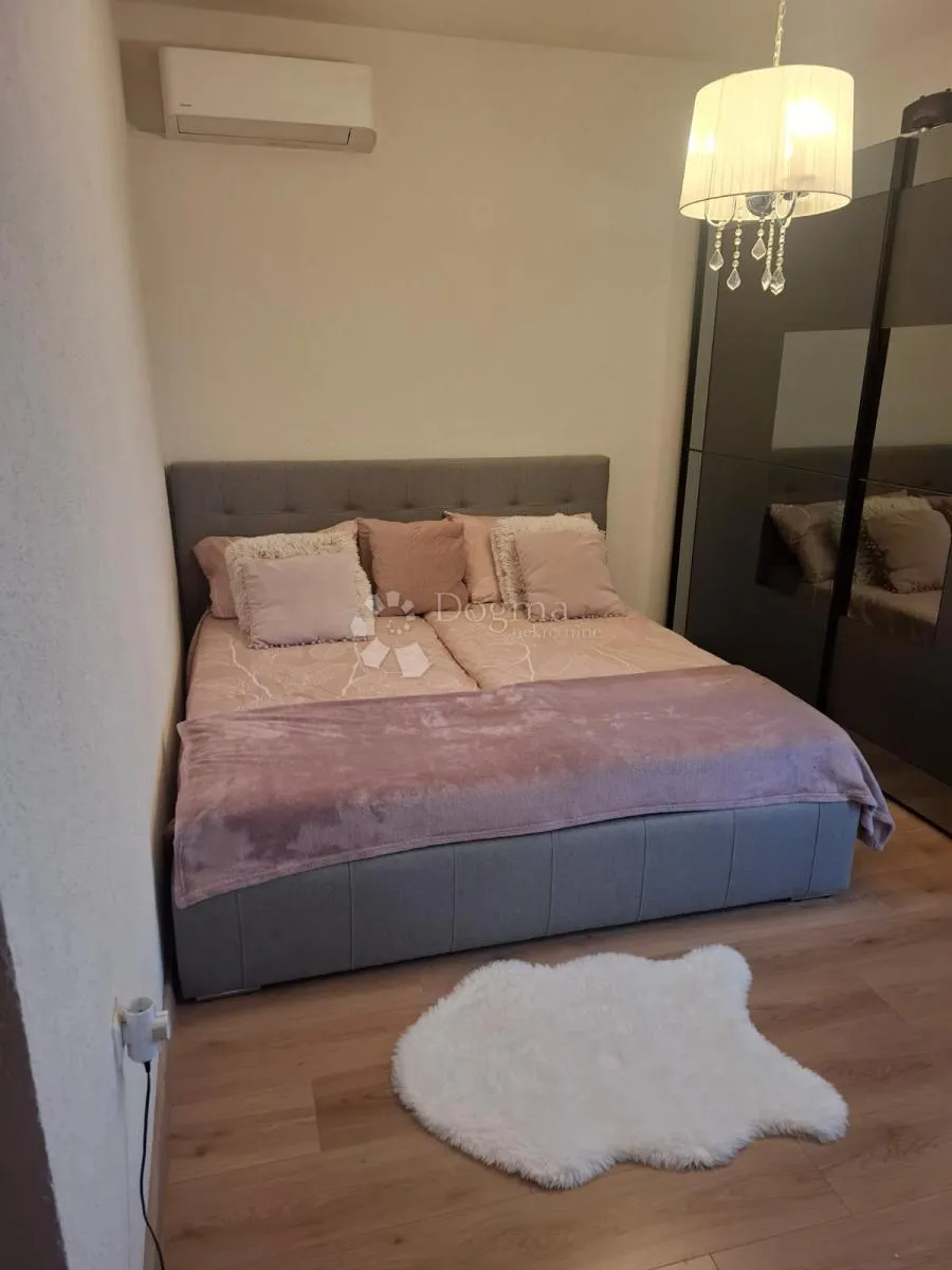 biograd na moru – stan s tri spavaće sobe, blizina plaže, 1. kat - slika 13