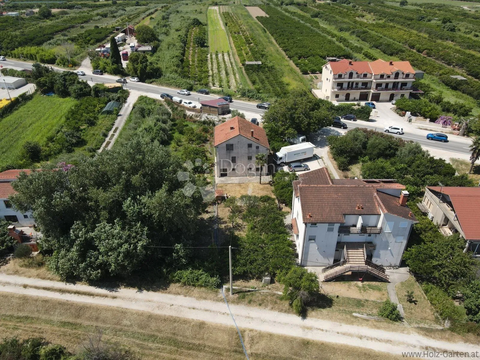 kuća za renovaciju na neretvi - slika 2