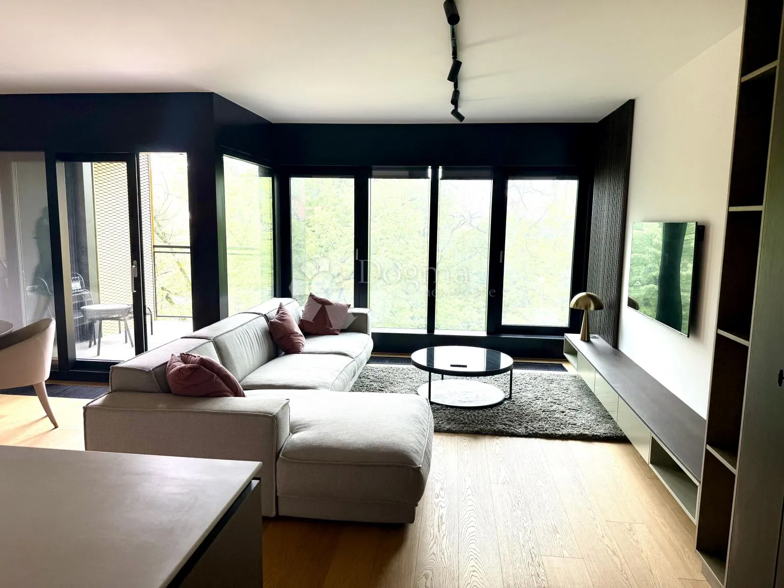zagreb, centar, luksuzan stan 97 m2 s privatnim liftom - slika 5