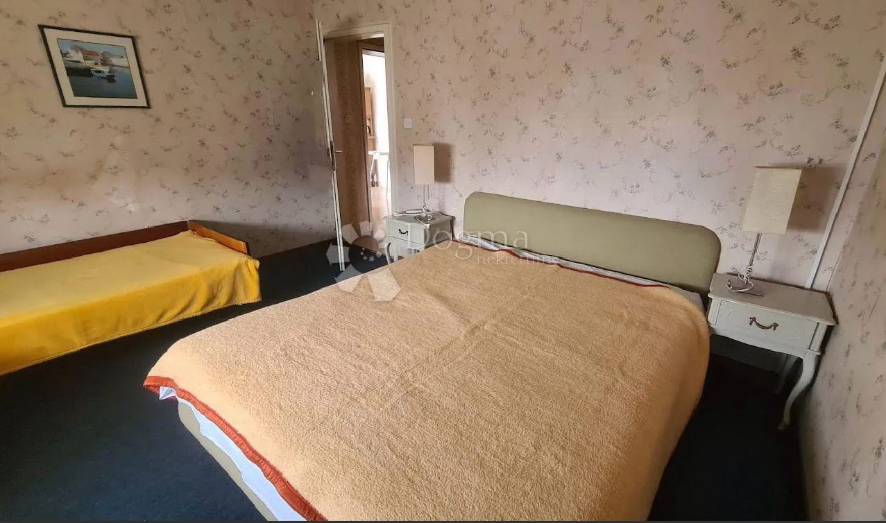 kuća 80m od mora, sutivan, brač - slika 15