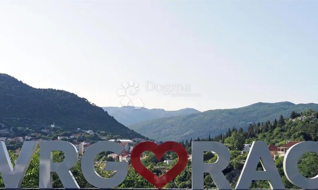 vrgorac, najam!odličan poslovni prostor! - slika 1