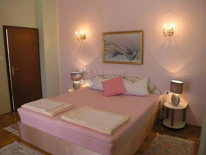 obiteljski apartman sa bazenom - slika 7