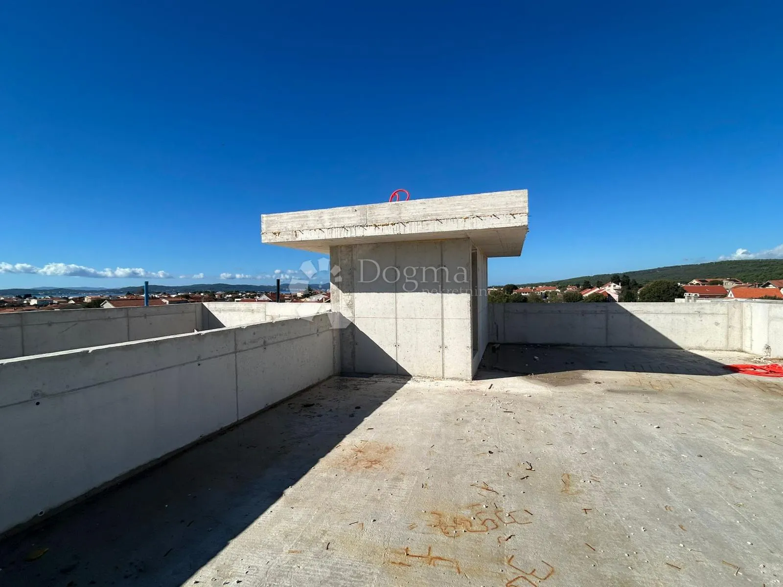 s5 sukošan – trosoban stan 87 m² s terasom i loggiom - slika 10