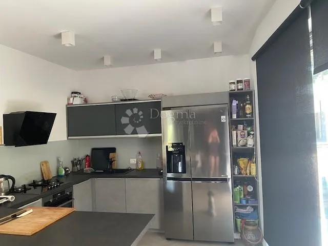 nova kuća sa pogledom blizu mora - slika 9