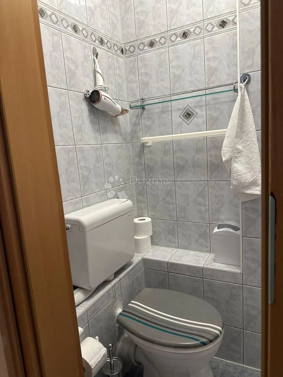 vodice – kuća s 6 apartmana blizu mora - slika 32