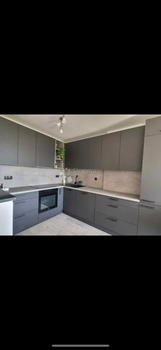 dvosoban apartman s prekrasnim pogledom na more - slika 12