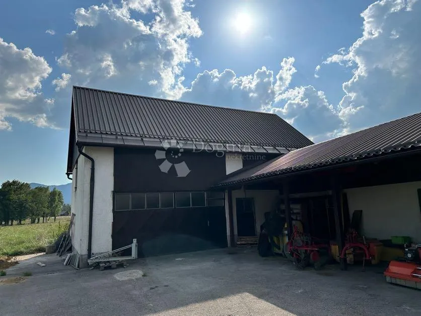 gospodarsko imanje, kuća sa pomoćnim objektima, pazarišta - slika 5